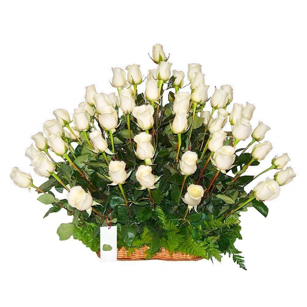 Canasta con 80 rosas, rosas blancas