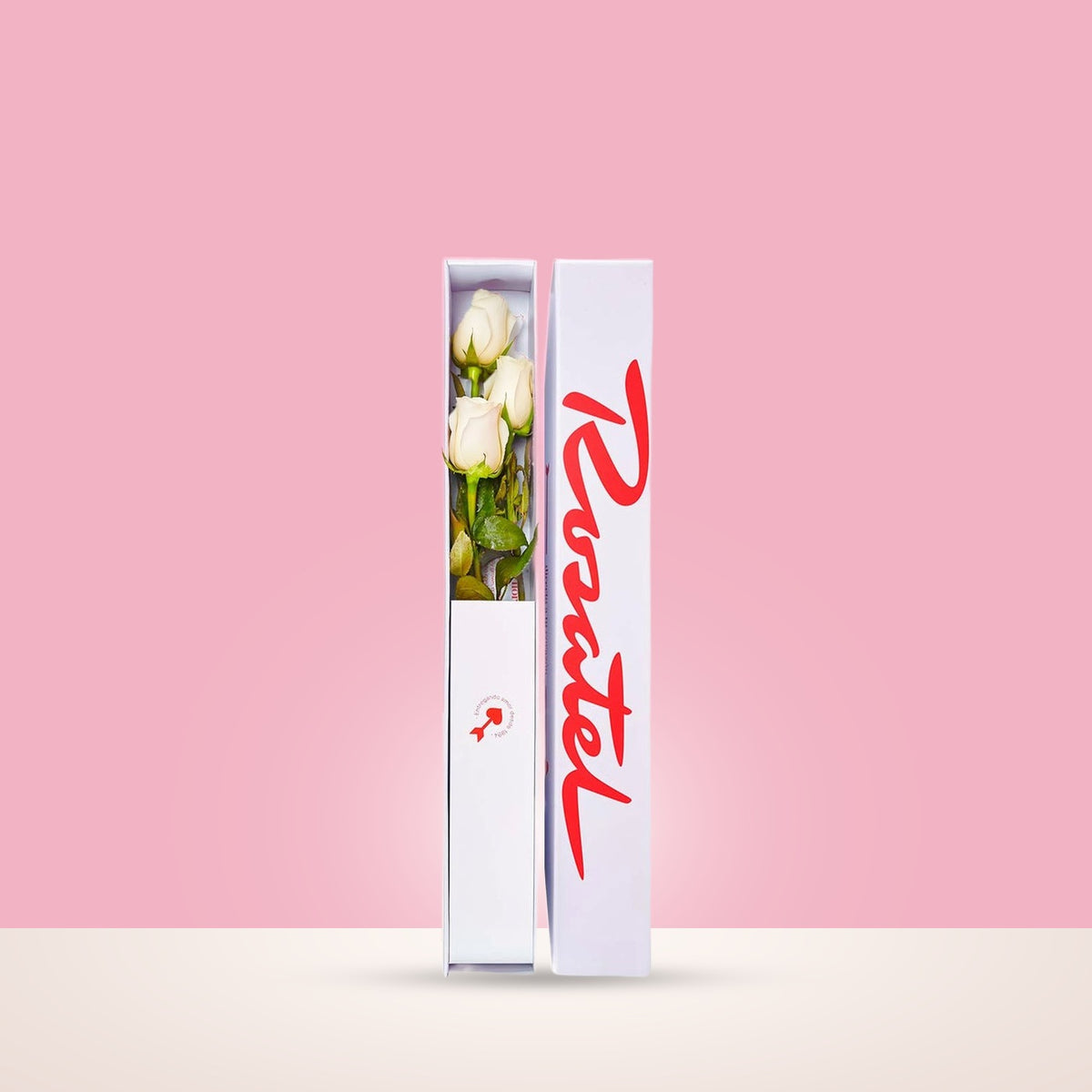 Caja Blanca Pequeña con 3 Rosas Blanca