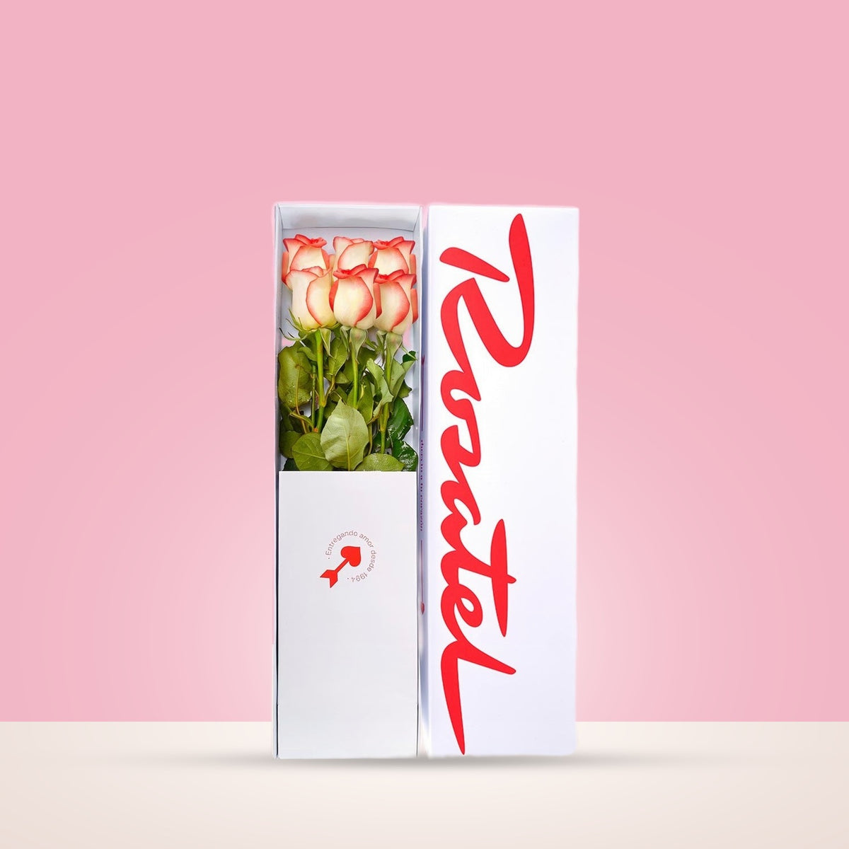 Caja Blanca con 6 Rosas Blush