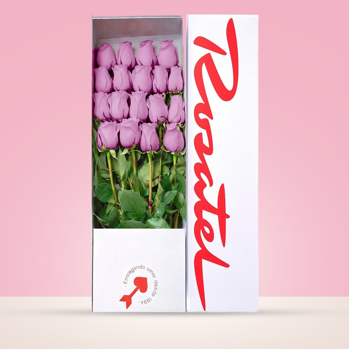 Caja blanca Rosatel con 18 rosas lila