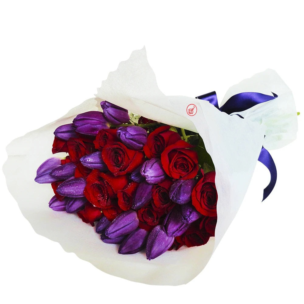 Ramo con 20 rosas y 20 tulipanes