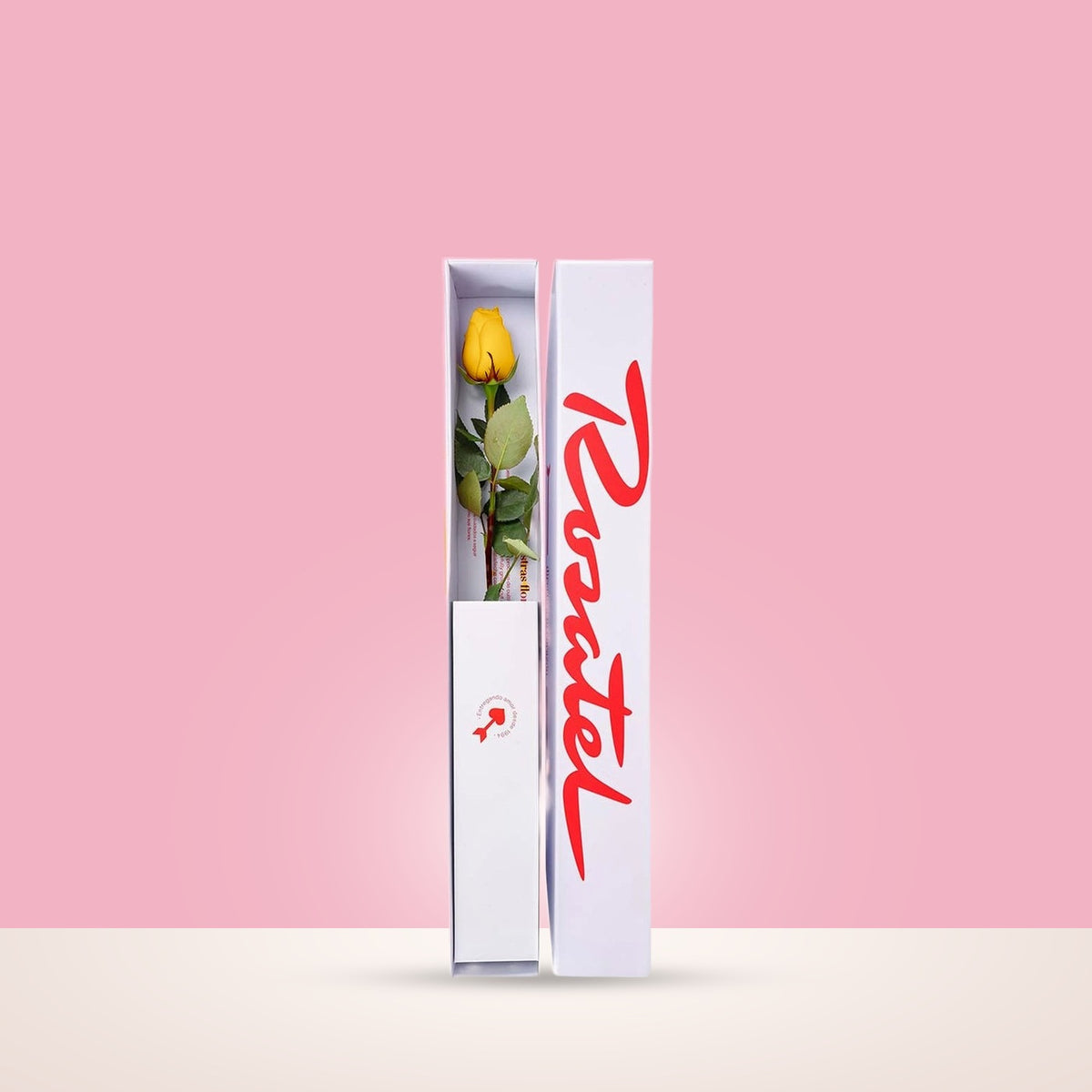 Caja Blanca Pequeña con 1 Rosa Amarilla