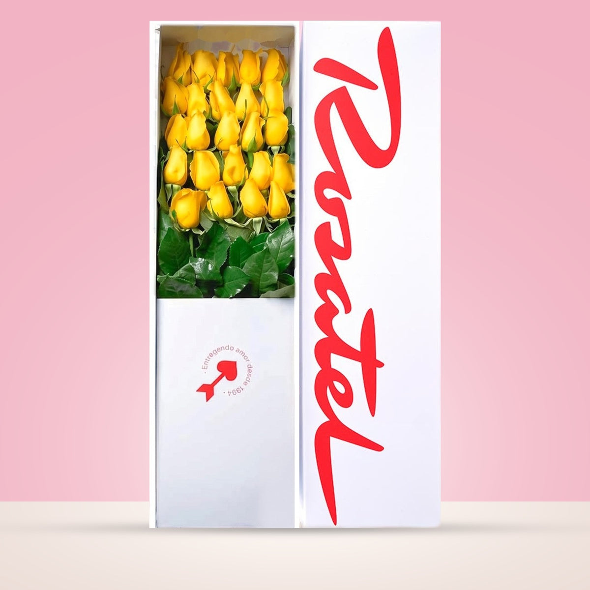Caja Blanca con 24 Rosas Amarillas