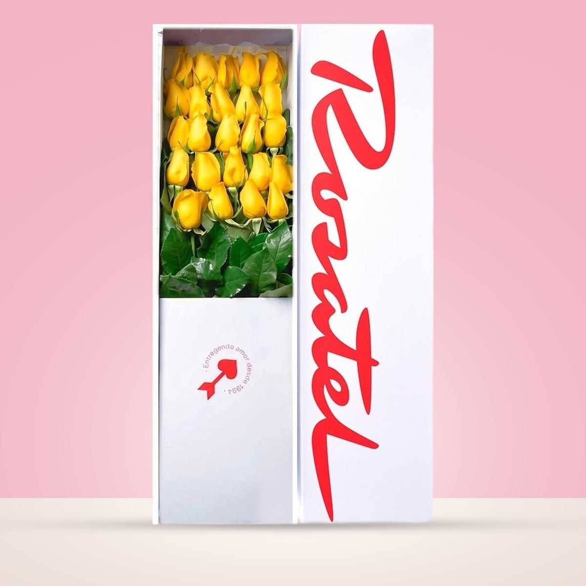 Caja Blanca con 24 Rosas Amarillas