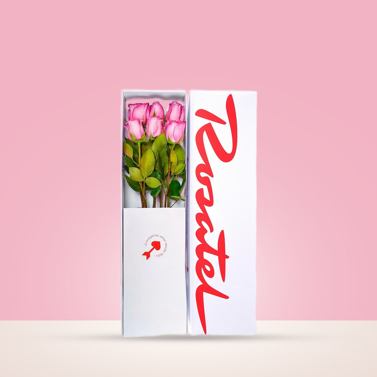 Caja Blanca con 6 Rosas Lila