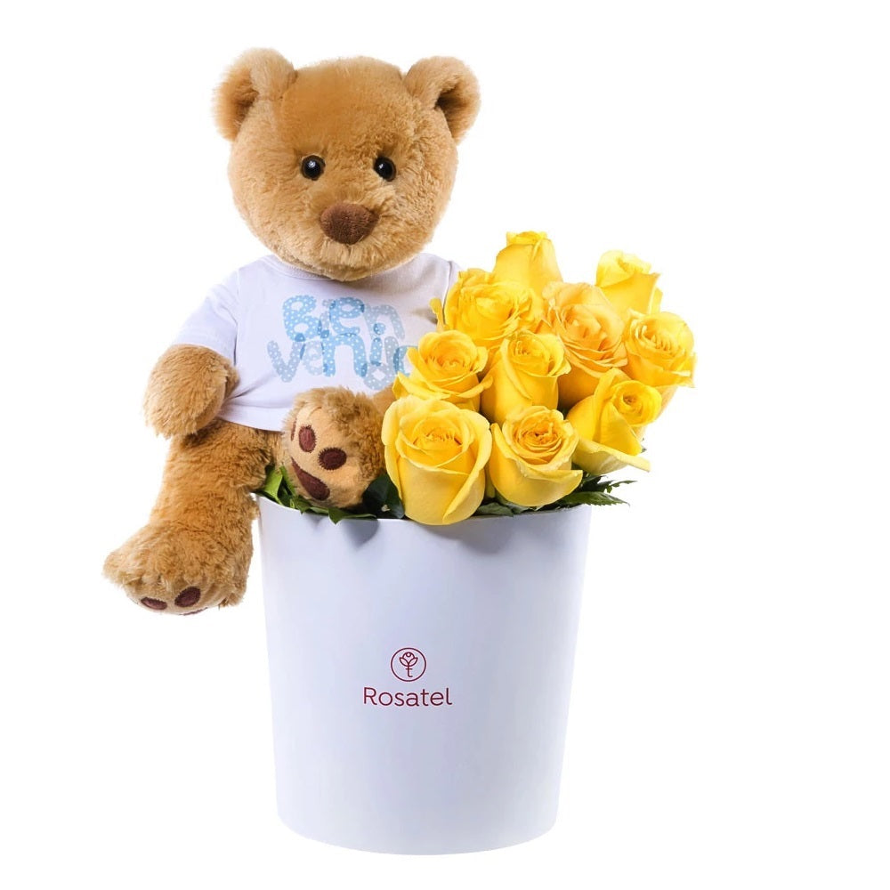 Sombrerera nacimiento 10 rosas y hugo bienvenido