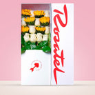 Caja blanca grande Rosatel con 10 rosas y girasoles, rosas blancas