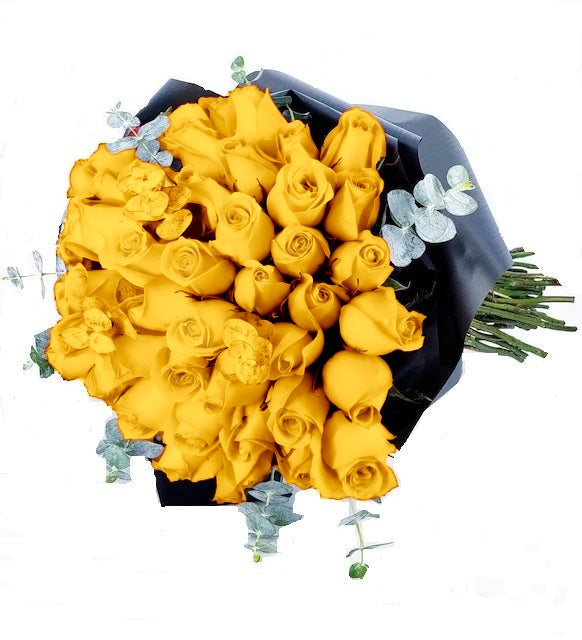 Ramo con 50 rosas y eucaliptus, rosas amarillas