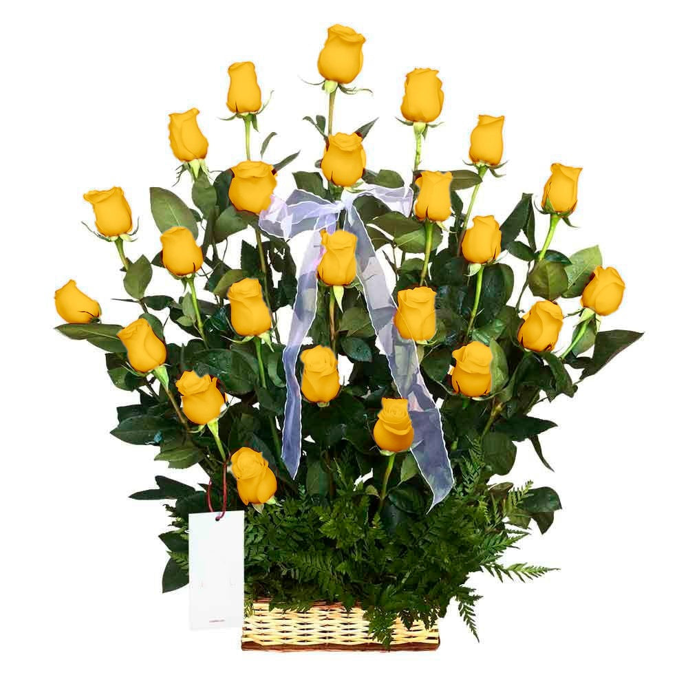 Canasta con 24 rosas y follaje, rosas amarillas