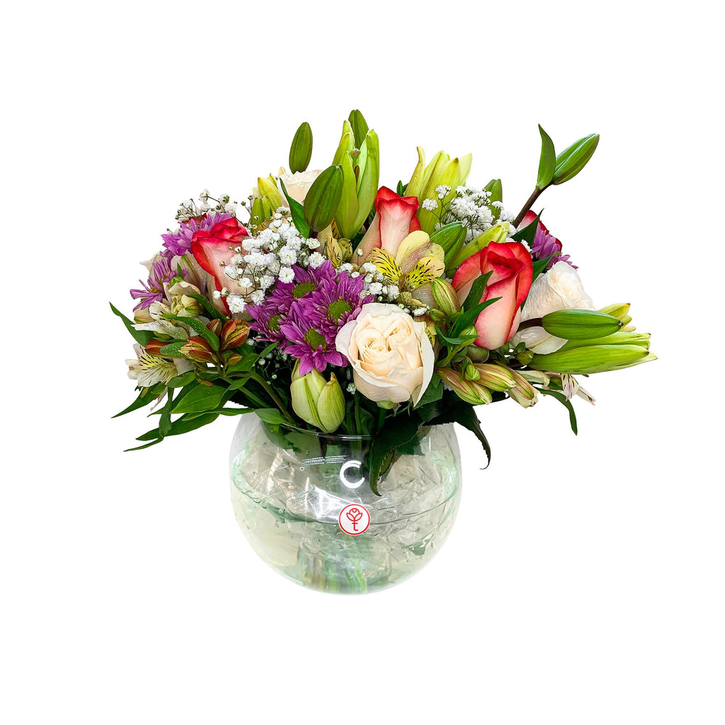 Arreglo 12 rosas y flores surtidas