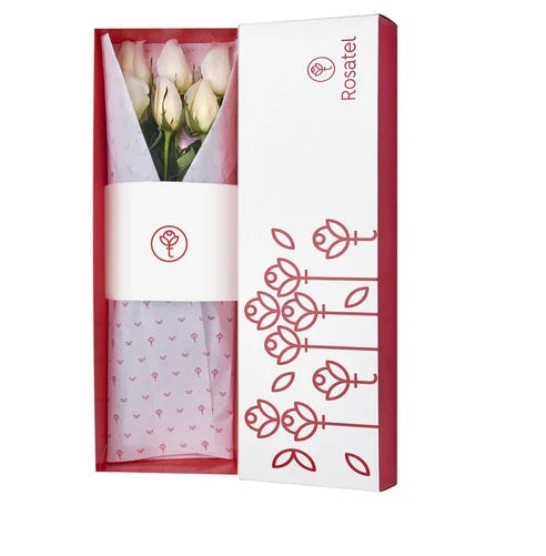 Caja Blanca con 6 rosas blancas