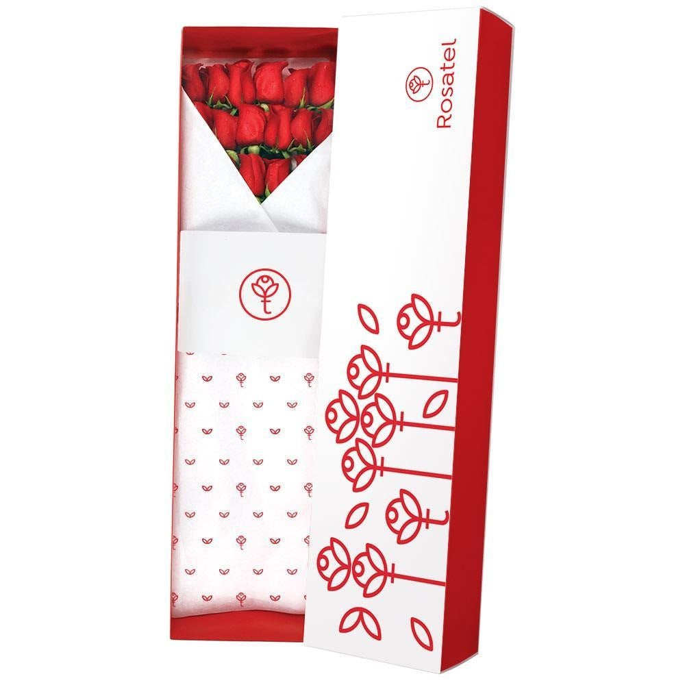 Caja blanca con 15 rosas rojas