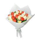 Ramo con 25 rosas blancas y naranjas