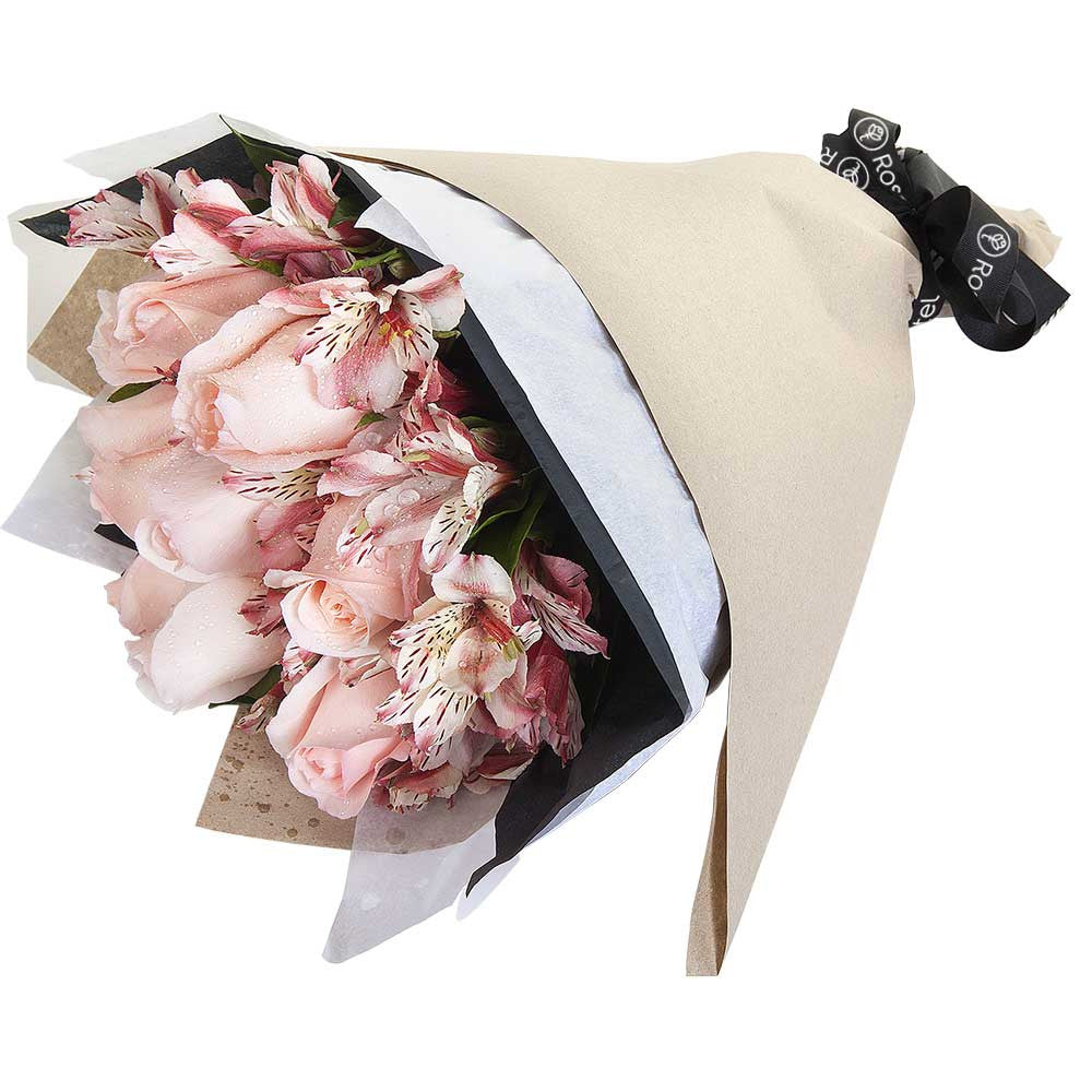 Ramo con 8 rosas rosadas