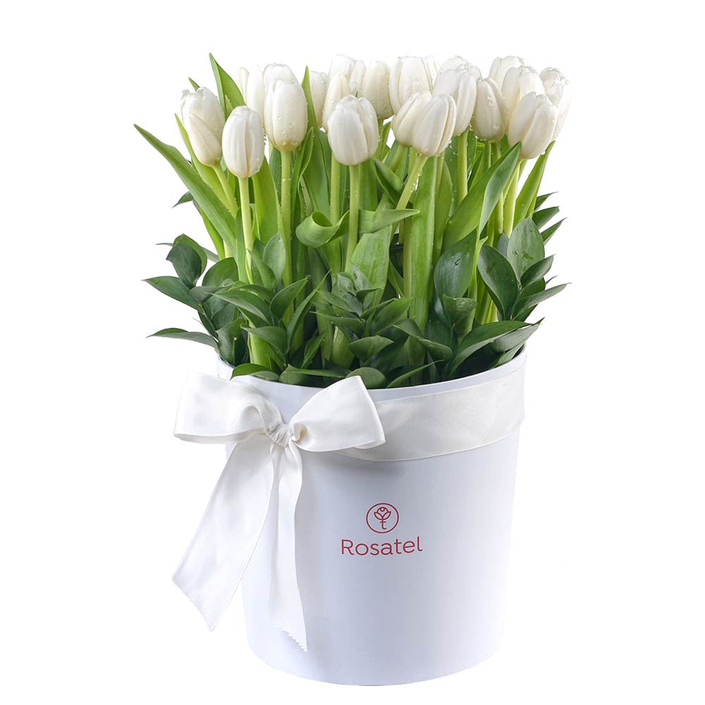 Sombrerera blanca con 25 tulipanes